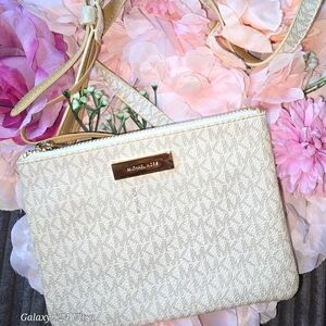 Michael Kors Cream/Gold Crossbody Belt Bag